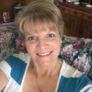 Meet your Posher, Jana